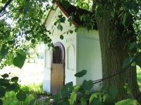 kaplička v Hostějevsi